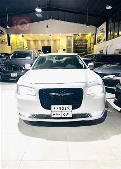كرايسلر 300